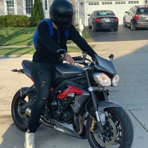 Meet your Posher, Alberto